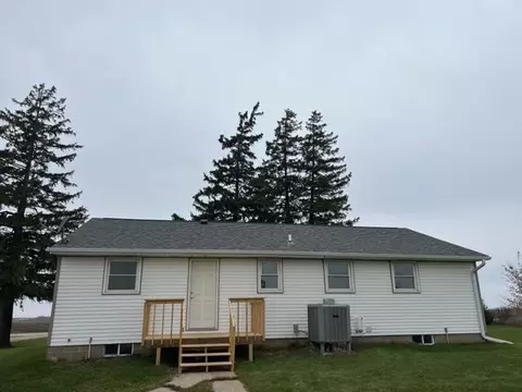 33464 830th Ave, Ellendale, MN 56026