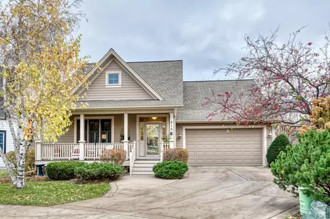 515 Eben Ct, Stillwater, MN 55082