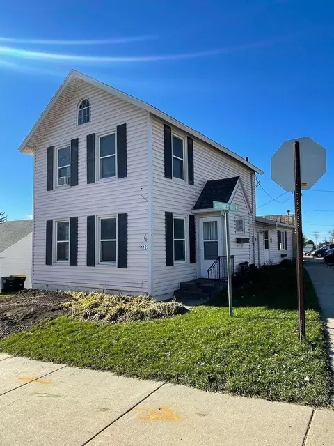 112 S Division Ave, Spring Grove, MN 55974