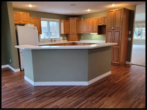231 Valley View Dr SE, Willmar, MN 56201 photo 8