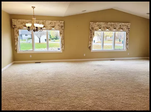 231 Valley View Dr SE, Willmar, MN 56201 photo 14