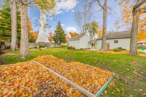2385 Chateau Ln, Mound, MN 55364 photo 7