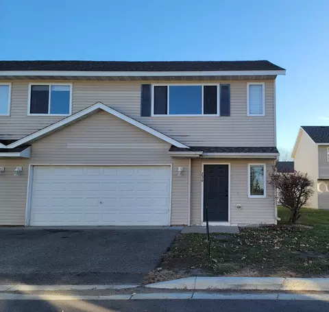 236 Tanager Path, Mankato, MN 56001