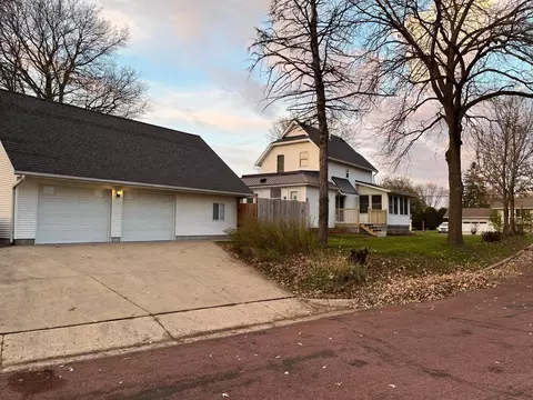 113 Agency Rd, Mankato, MN 56001