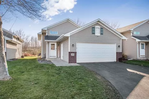 123 Garner Cir, Montrose, MN 55363
