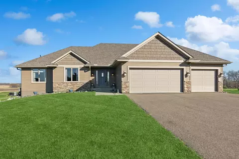24655 Saint Patrick Blvd, New Prague, MN 56071