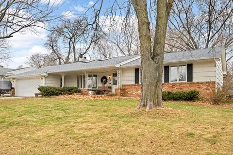 7228 Monardo Ln, Edina, MN 55435