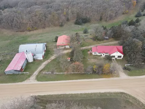 23840 5th St NW, New London, MN 56273