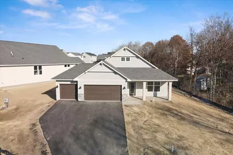 5770 135th St N, Hugo, MN 55038