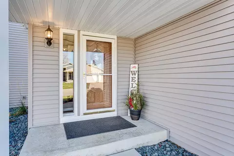 14502 Embassy Ave, Apple Valley, MN 55124