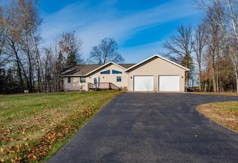 34818 Hanna Rd, Cohasset, MN 55721