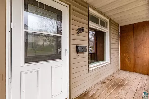 326 E 8th St, Duluth, MN 55805 photo 2