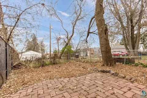 326 E 8th St, Duluth, MN 55805 photo 27