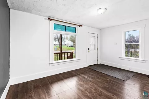 326 E 8th St, Duluth, MN 55805 photo 7