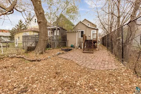 326 E 8th St, Duluth, MN 55805 photo 28