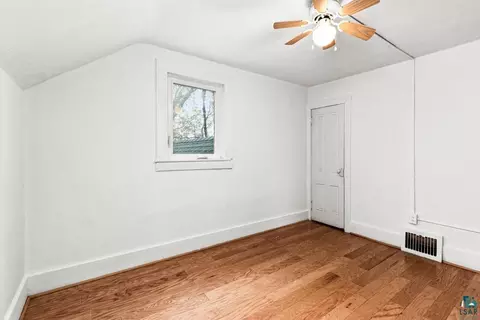 326 E 8th St, Duluth, MN 55805 photo 13