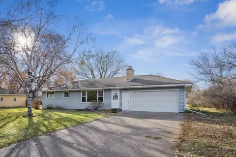 1625 Fountain Ln N, Plymouth, MN 55447