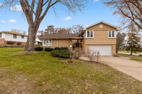 433 Tyrol Dr, Brainerd, MN 56401