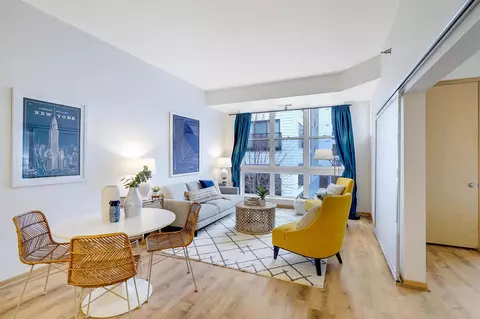 2650 University Ave W #212, Saint Paul, MN 55114