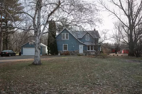205 Beechwood Ave N, Braham, MN 55006