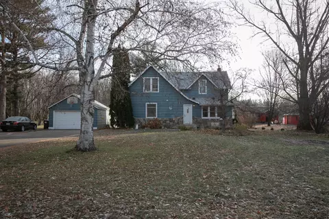 205 Beechwood Ave N, Braham, MN 55006