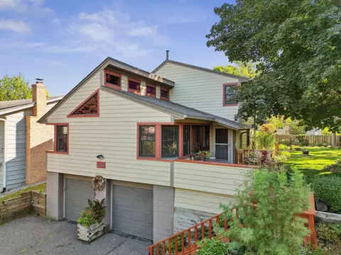 415 Sheridan Ave S, Minneapolis, MN 55405