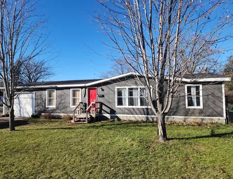 358 5th Ave SW, Perham, MN 56573