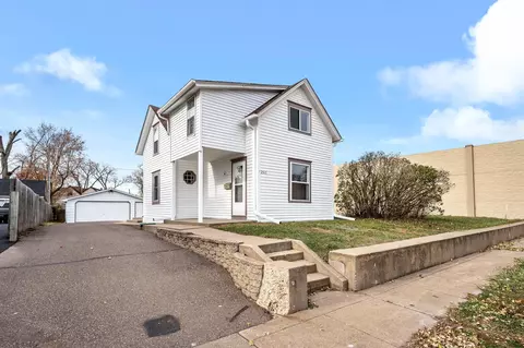 2515 5th Ave, Anoka, MN 55303