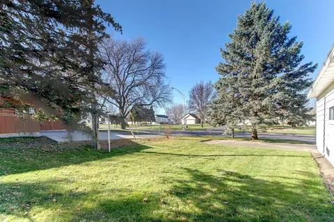 103 4th St, Kenyon, MN 55946 photo 27
