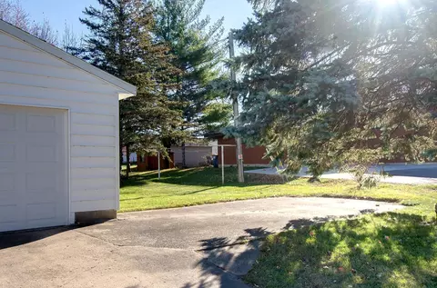 103 4th St, Kenyon, MN 55946 photo 26