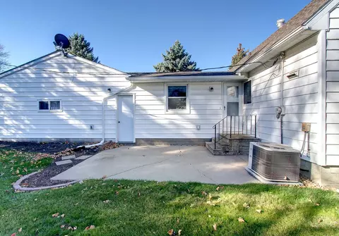 103 4th St, Kenyon, MN 55946 photo 28