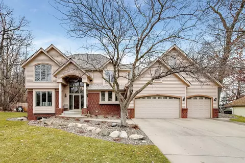 14801 White Oak Dr, Burnsville, MN 55337