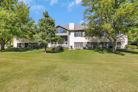 2598 Stearns Way, Saint Cloud, MN 56303 photo 2
