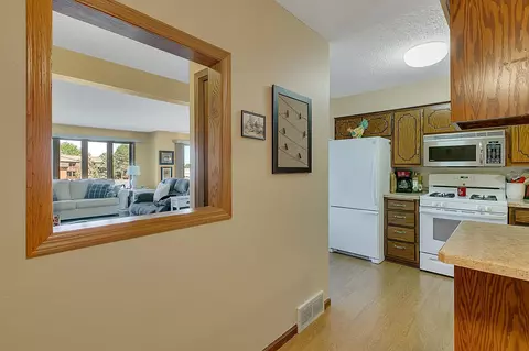 2598 Stearns Way, Saint Cloud, MN 56303 photo 15