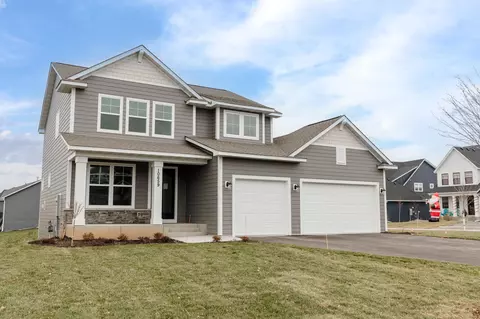 10659 40th St N, Lake Elmo, MN 55042