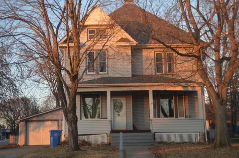 120 W Main St, Lewiston, MN 55952