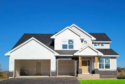 1915 Balsam Dr, Carver, MN 55315