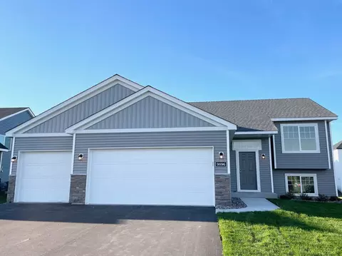9896 31st St NE, Saint Michael, MN 55376