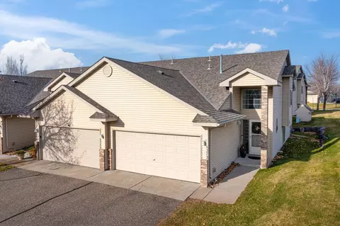4373 Harvest Ct, Monticello, MN 55362