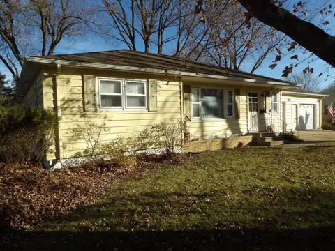 1807 11th St SW, Austin, MN 55912