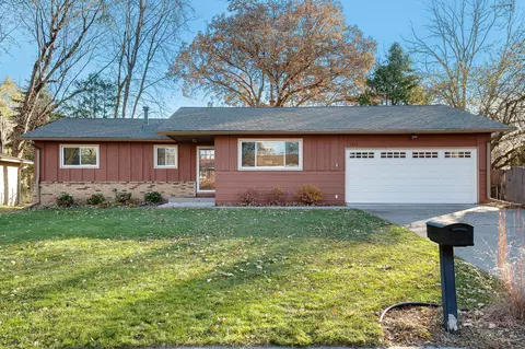 1319 19th St W, Hastings, MN 55033