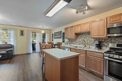 3661 Denmark Ave, Eagan, MN 55123 photo 14
