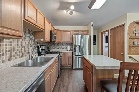 3661 Denmark Ave, Eagan, MN 55123 photo 13