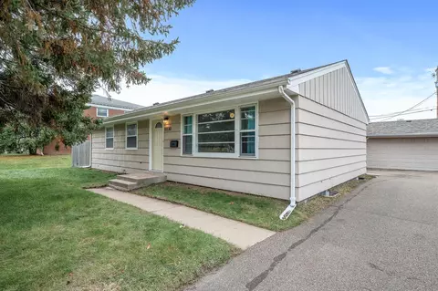 8930 Newton Ave S, Bloomington, MN 55431