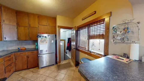 615 6th St E, Albert Lea, MN 56007 photo 4