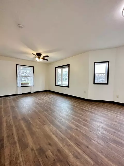 402 E Hughes St, Tyler, MN 56178 photo 8