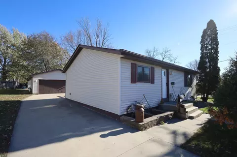 108 3rd Ave SW, Kasson, MN 55944
