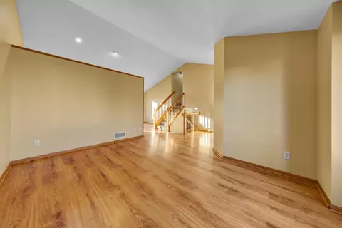 2304 Hulett Ave, Faribault, MN 55021 photo 10
