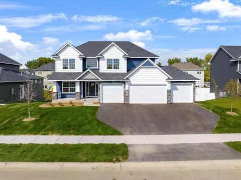 1839 Laramee Ln, Centerville, MN 55038