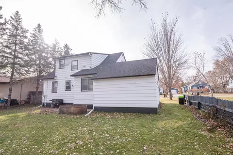 422 3rd St SW, Perham, MN 56573 photo 5